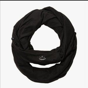 Beyond Yoga Infinity Scarf with Pocket